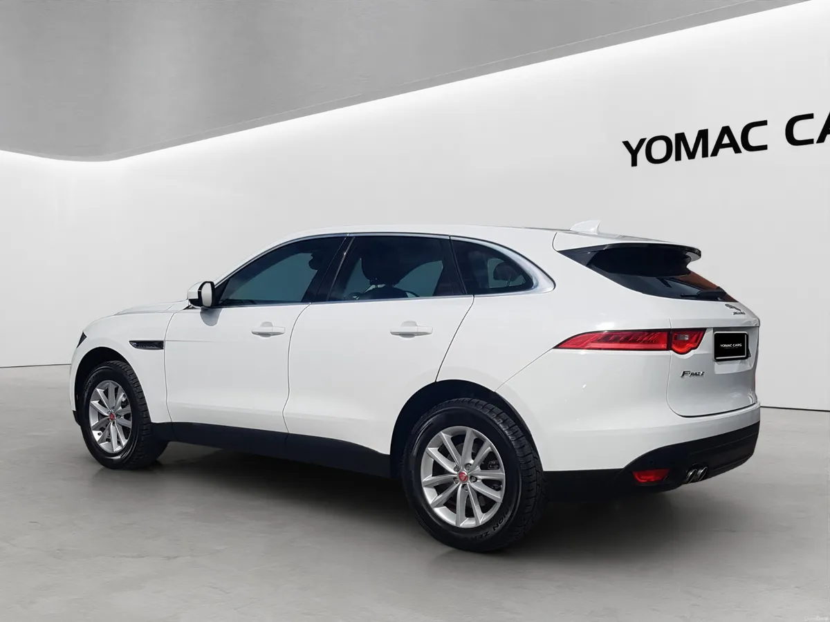 JAGUAR F-PACE PRESTIGE AWD - 1 OWNER - 2016 - Image 5