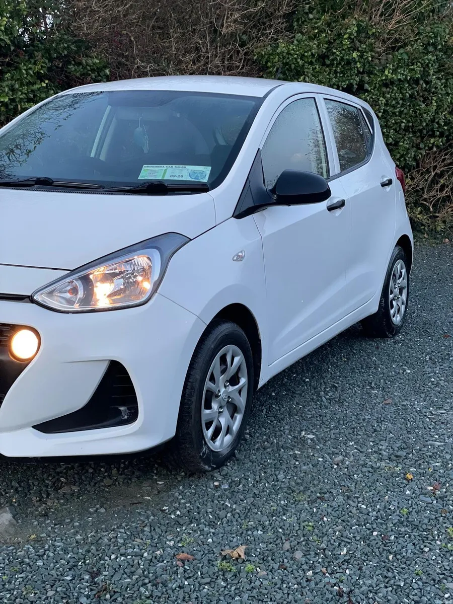 Hyundai i10 - Image 3