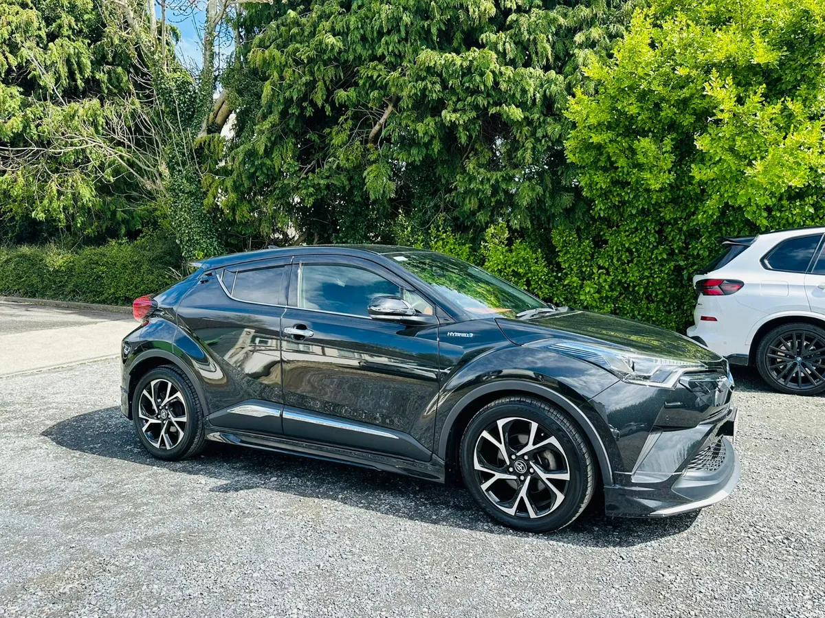 TOYOTA C-HR 2019 TOP SPEC  36 KM  ONLY🔥 - Image 3