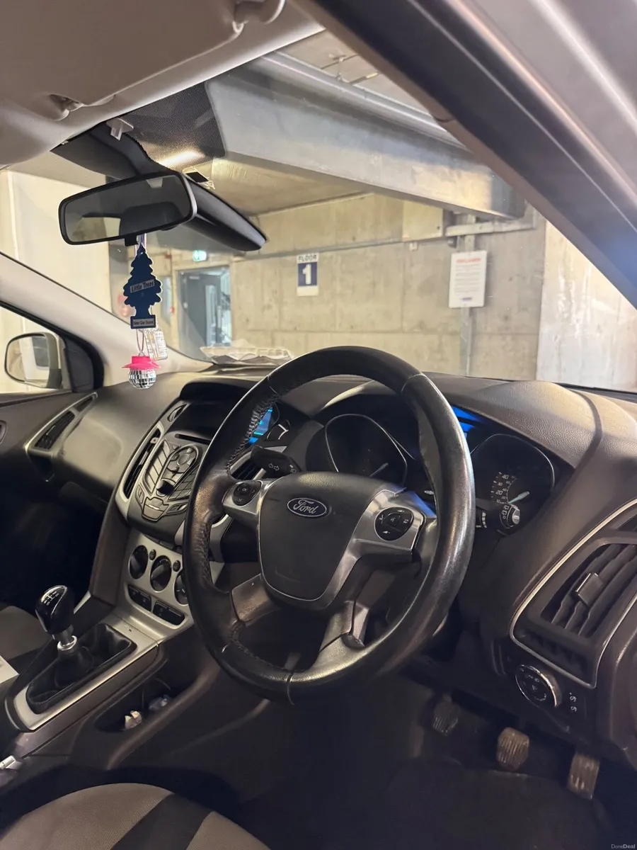 Ford Focus 2014 - Image 3