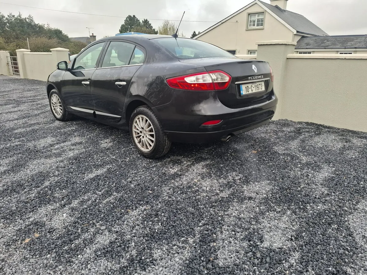 2010 Renault fluence - Image 3
