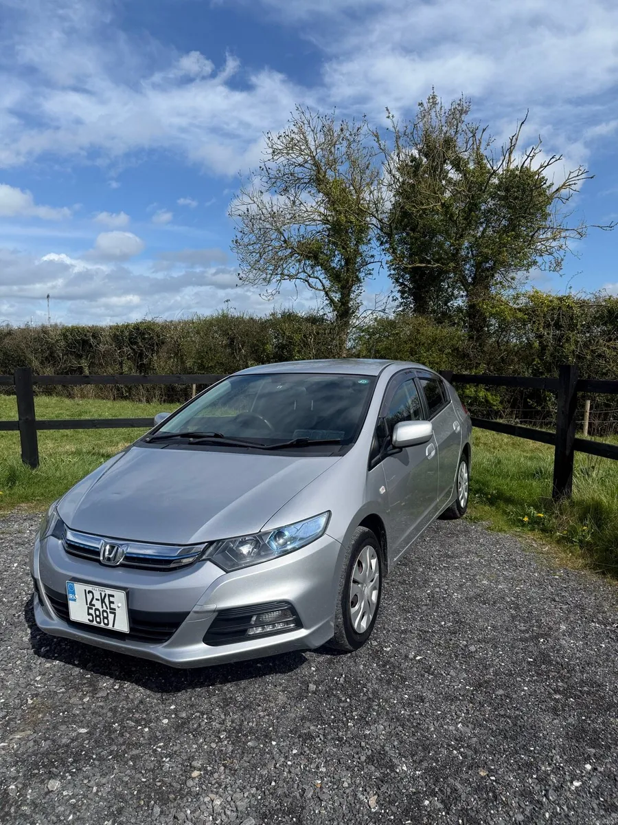 2011 Honda Insight Hybrid auto New Nct - Image 1