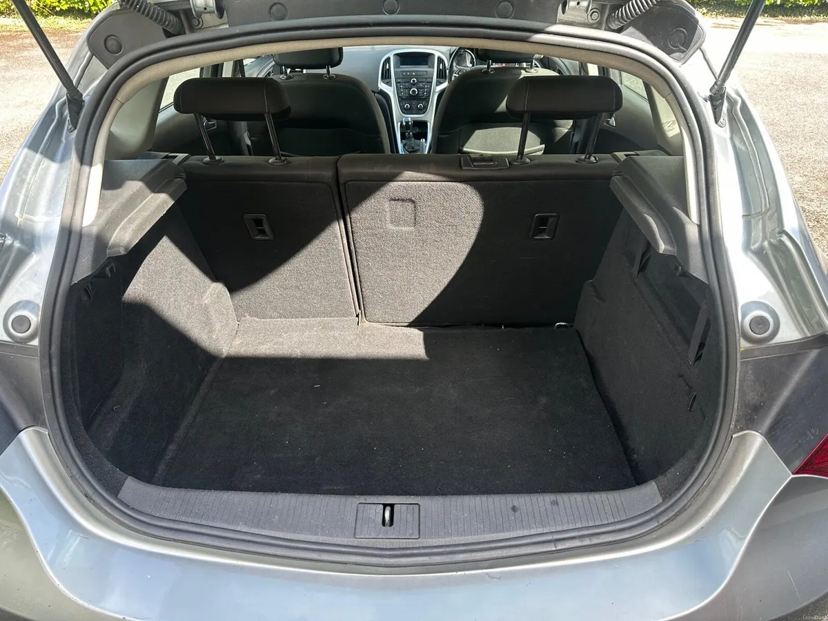 Vauxhall Astra 2015 - Image 3