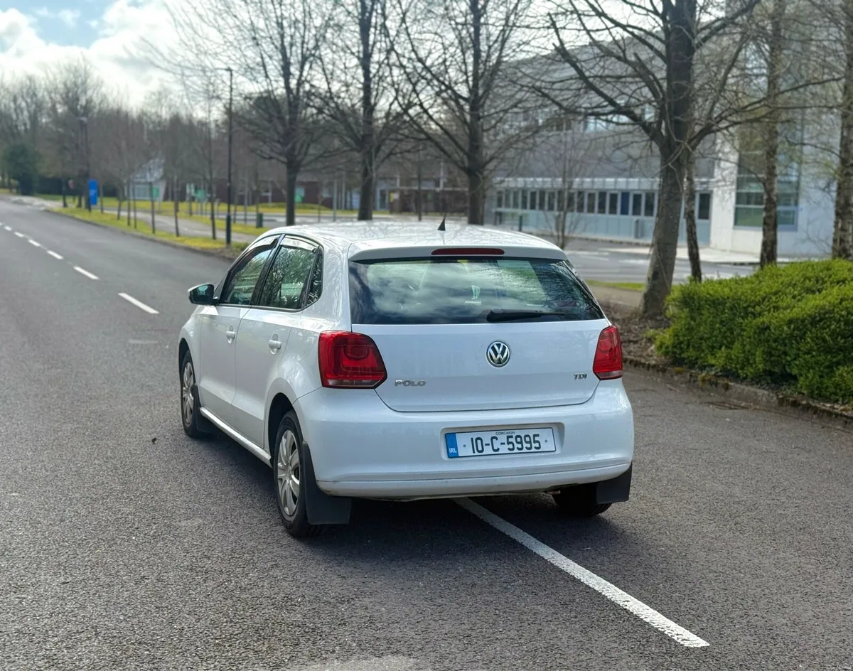 Polo 1.6 Diesel 2010 1700€ - Image 3