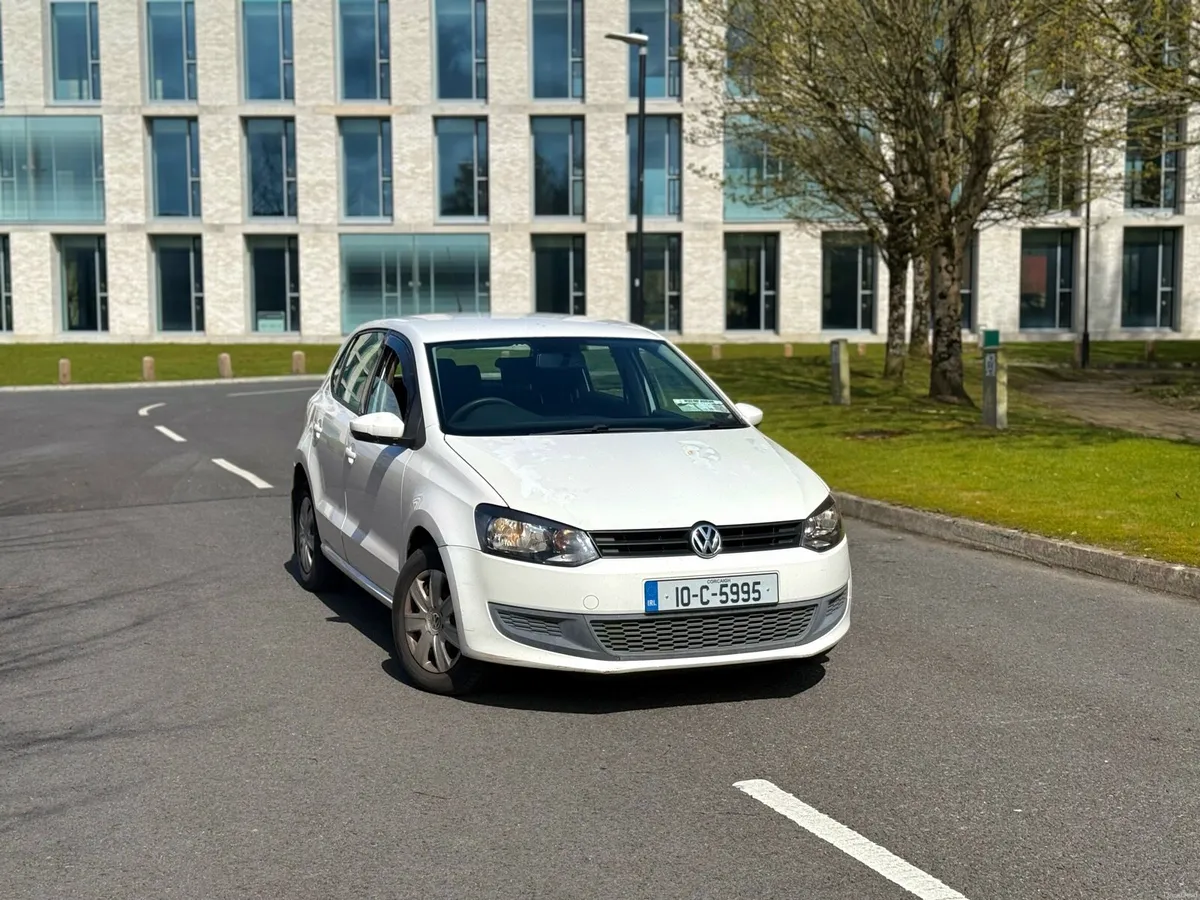 Polo 1.6 Diesel 2010 1700€ - Image 1