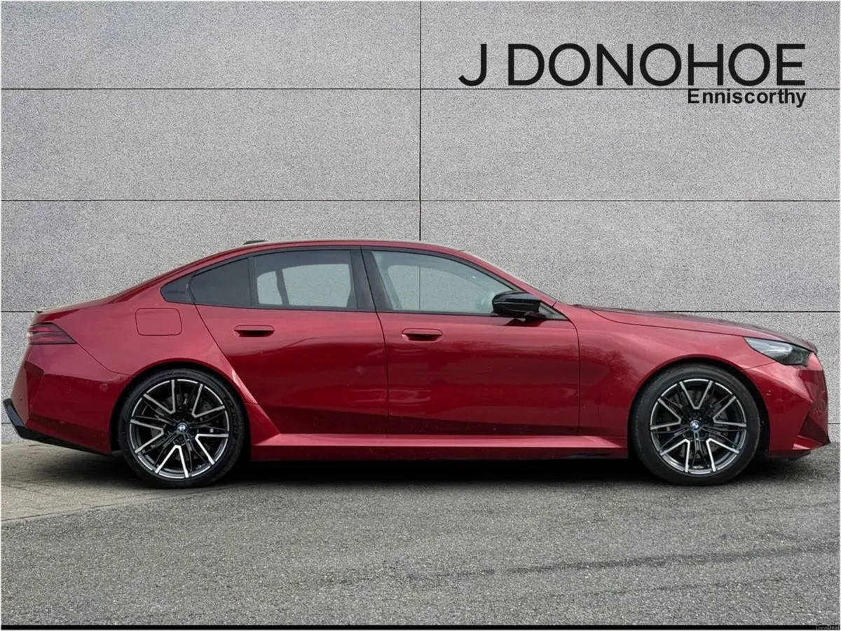 BMW M5 G90 M5 SALOON (PHEV) - Image 3