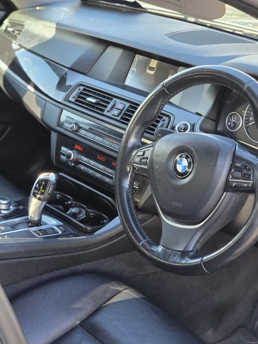 AUTOMATIC BMW 520D NCT 03 27 120 MILES TAX 05 26 - Image 1