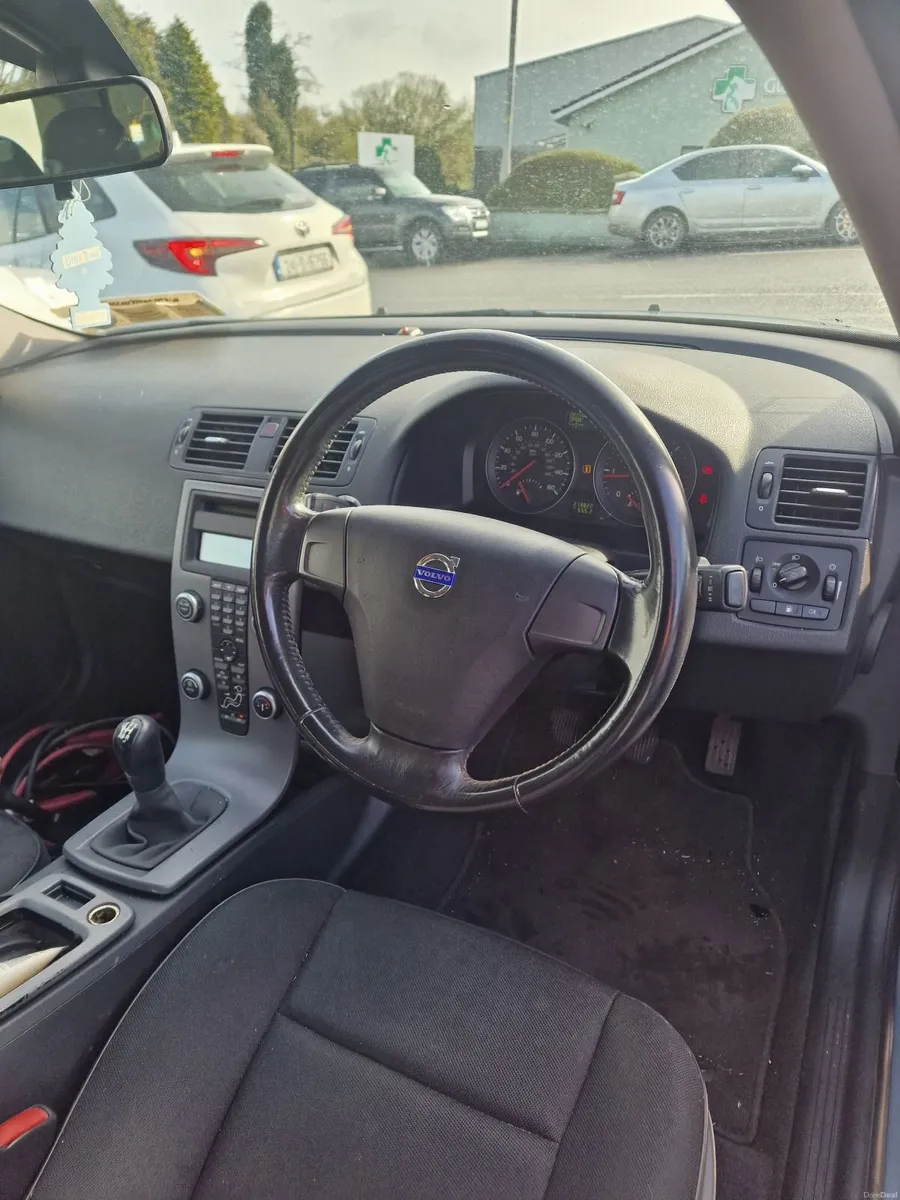 Volvo V50 2008 - Image 3