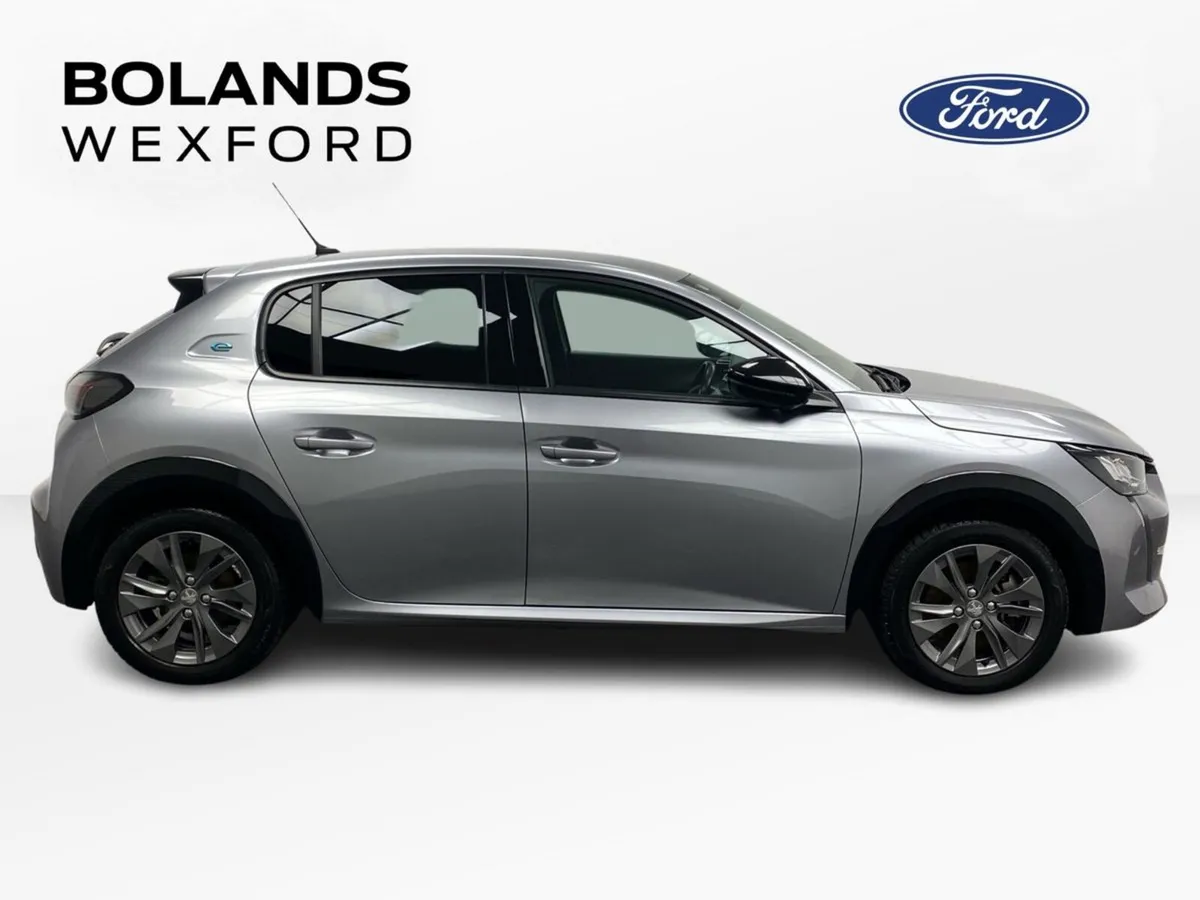 Peugeot 208 Electric 136bhp (50 kWh) Allure Pack - Image 4