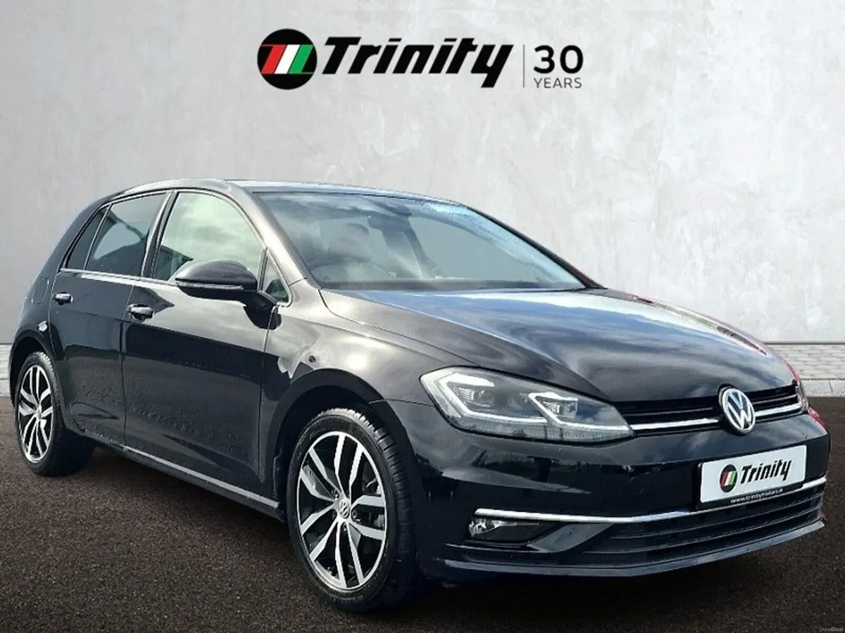 Volkswagen Golf ** HIGHLINE ** HUGE SPEC ** LOW KM - Image 1