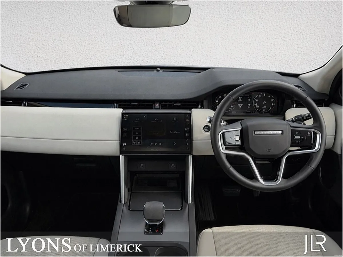 Land Rover Discovery Sport 1.5 I3 PHEV 309 PS AWD - Image 4