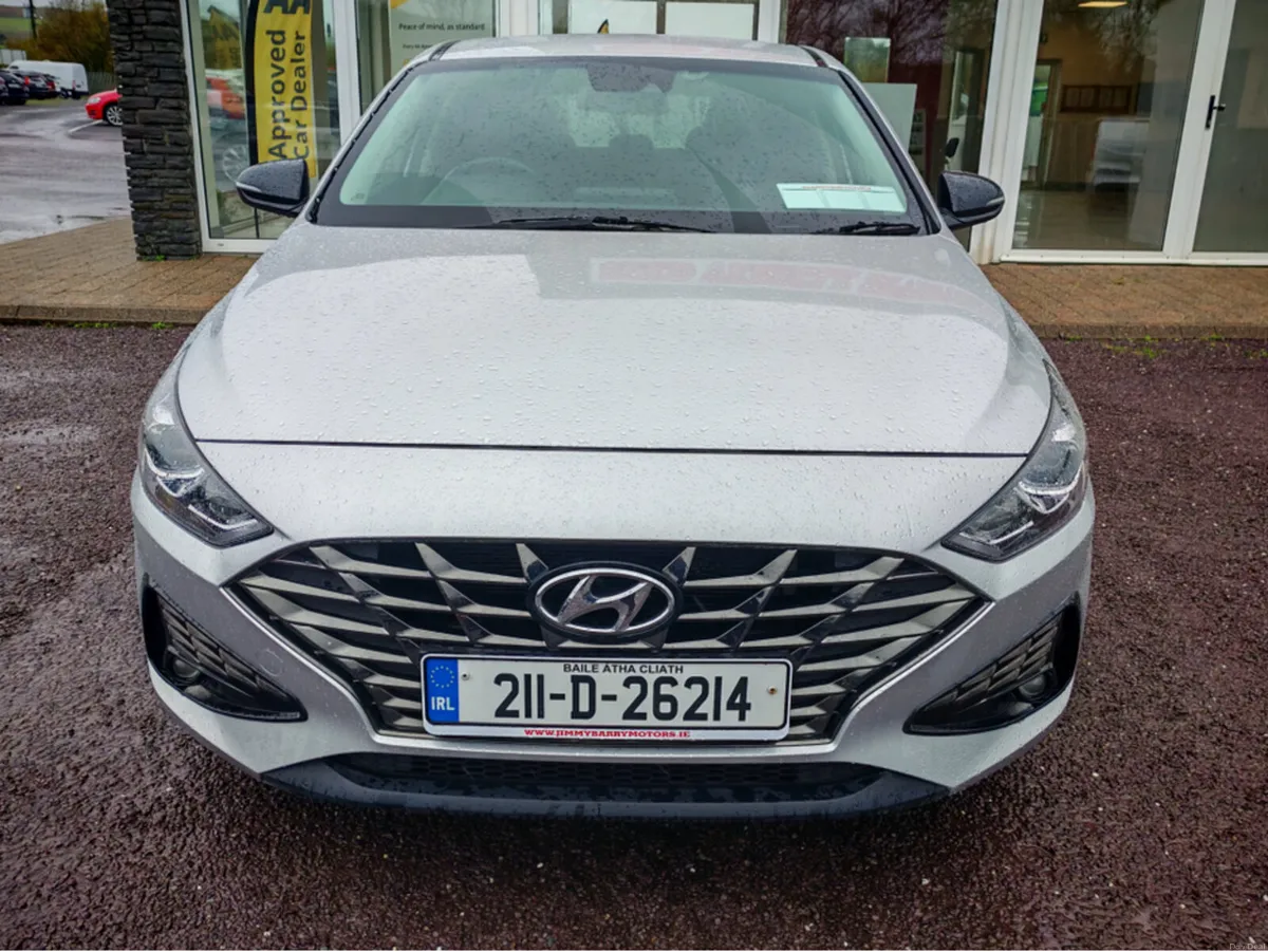 2021 Hyundai i30 I 30 DELUXE 5DR PETROL - Image 4