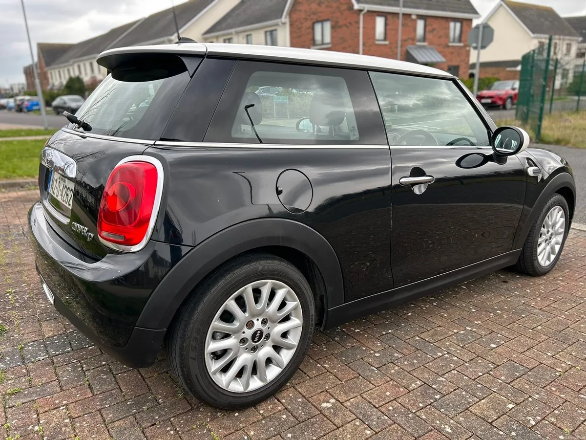 MINI COOPER Diesel Automatic New Model - Image 4