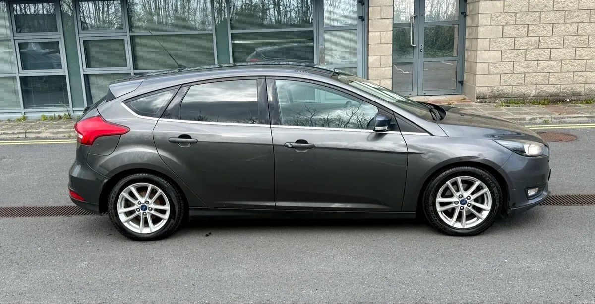 16 Ford Focus ZETEC 1.5TDCI Fresh NCT 12/27 - Image 2