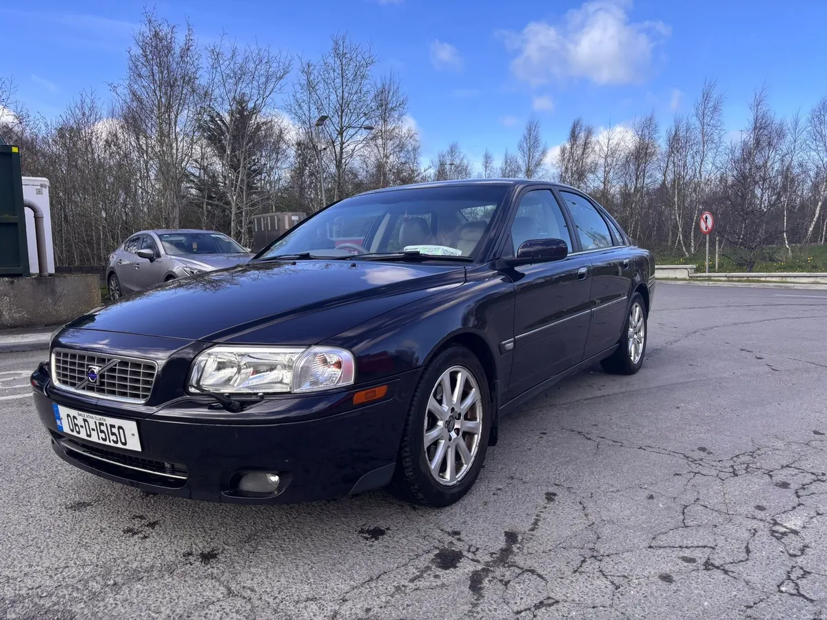 2006 Volvo S80 2.0 Turbo Petrol Automatic – Low KM - Image 4