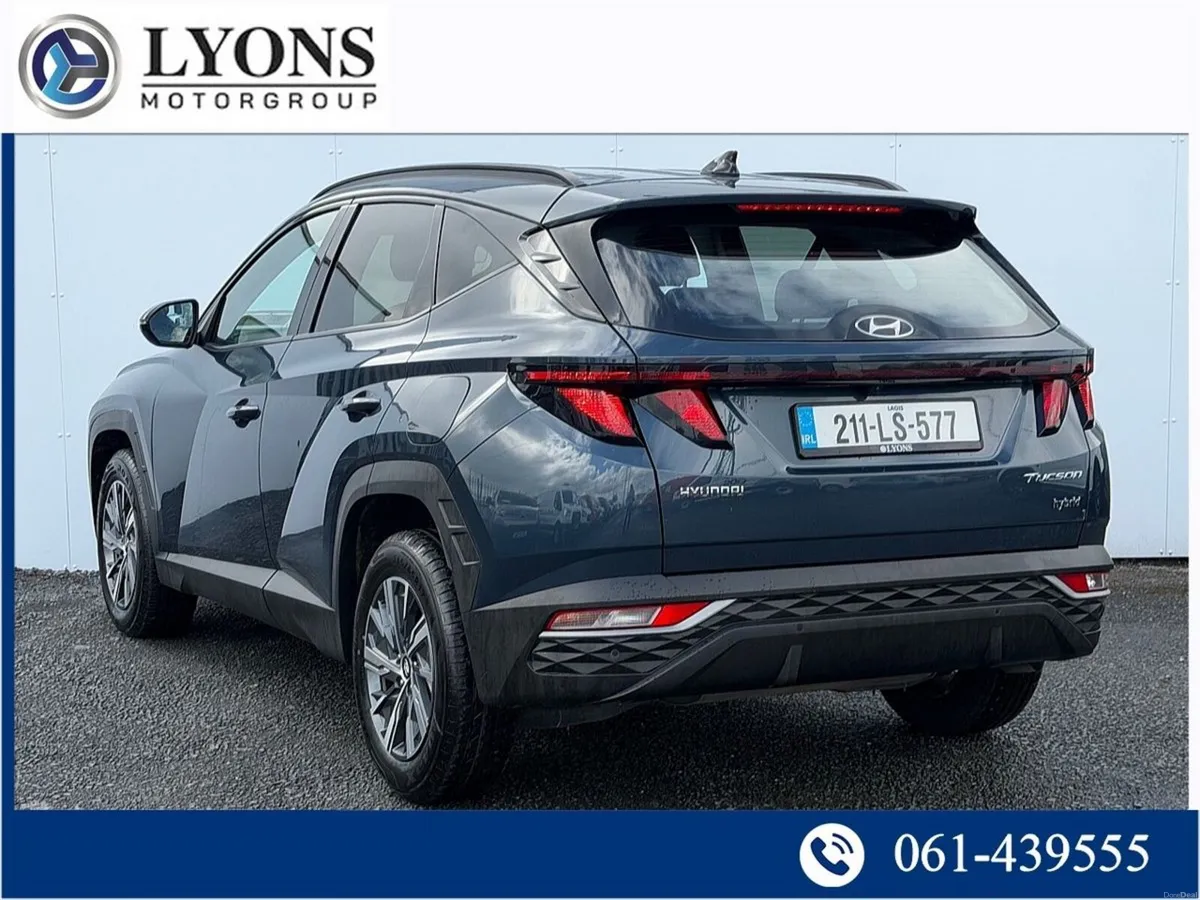 Hyundai Tucson 2WD Executive HEV Auto - Image 2