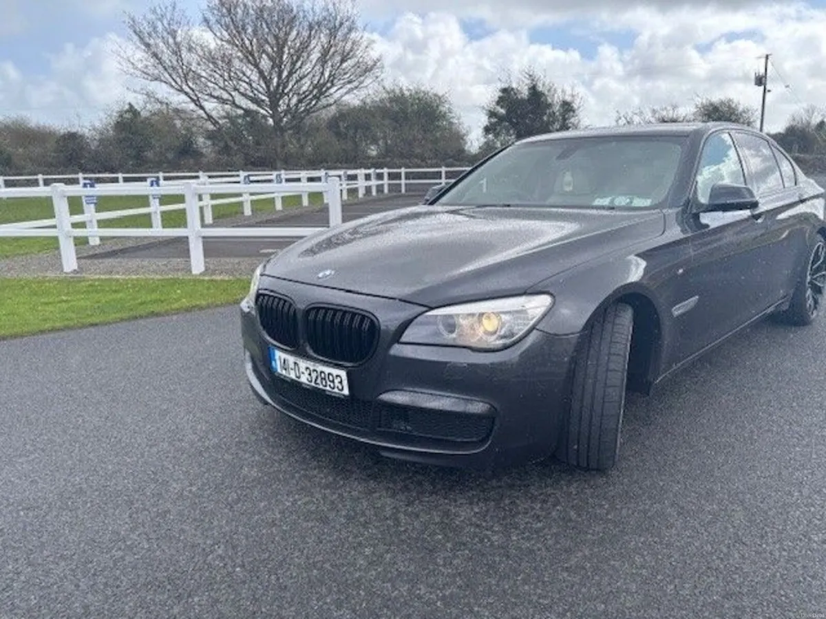 BMW 7-Series 2014 - Image 3