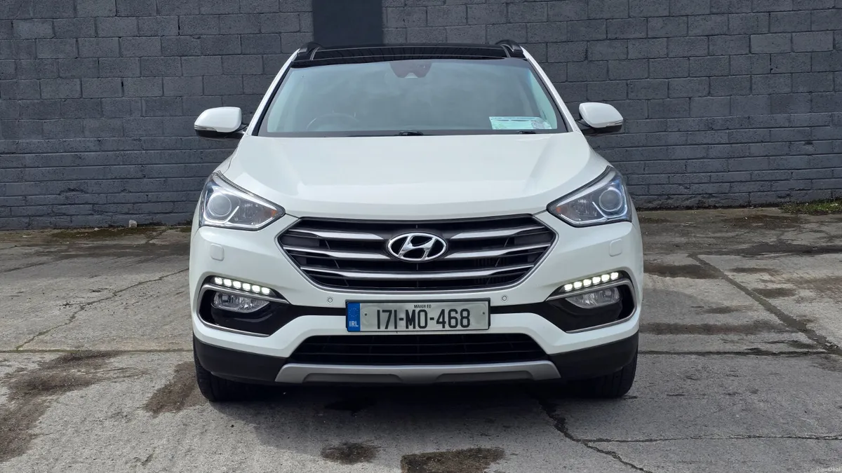 🔥2017 Hyundai SantaFe 2.2 Premium 4WD Automatic🔥 - Image 2