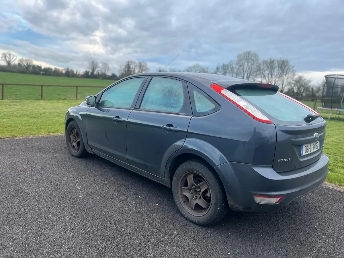 Ford Focus 2008 - Image 2