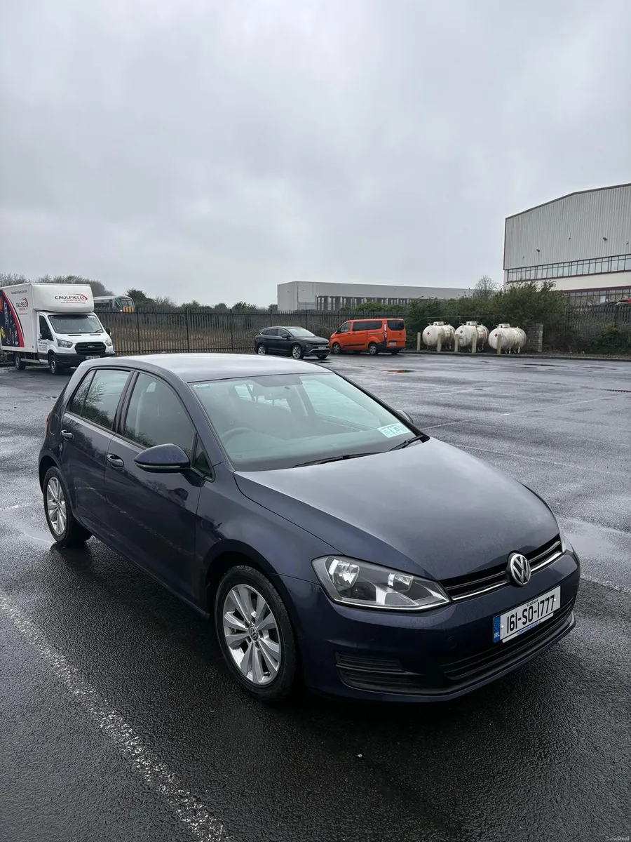 2016 Volkswagen Golf 1.6 TDI – Excellent Condition - Image 3