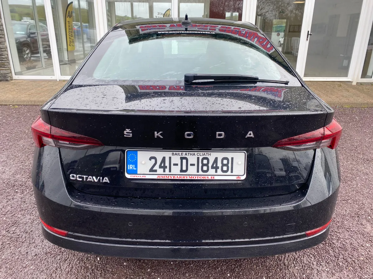 2024 Skoda Octavia AMBITION 2.0 TDI 115 - Image 5