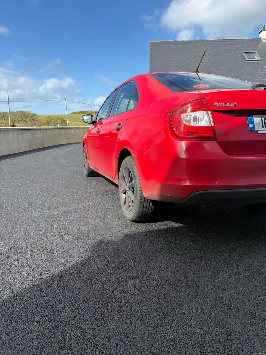 Skoda Rapid - Image 3