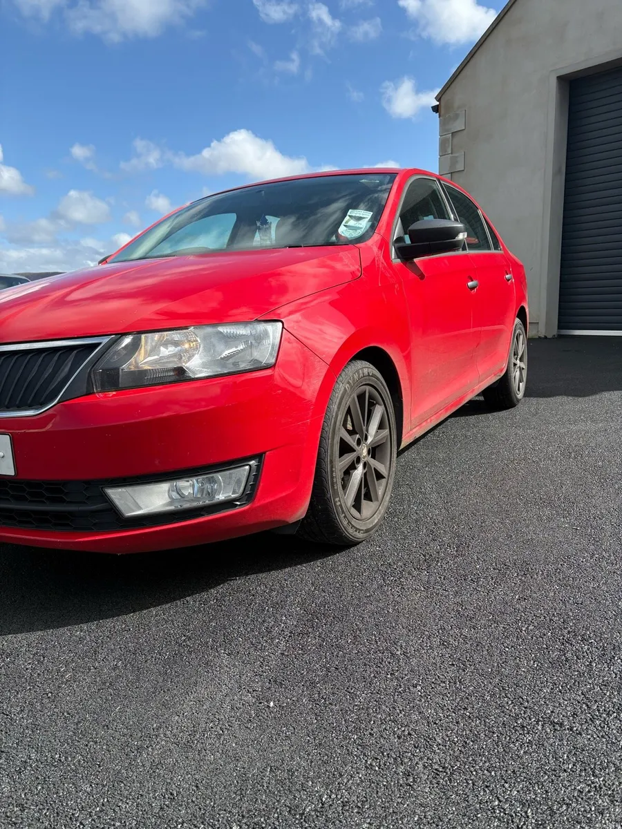 Skoda Rapid - Image 4
