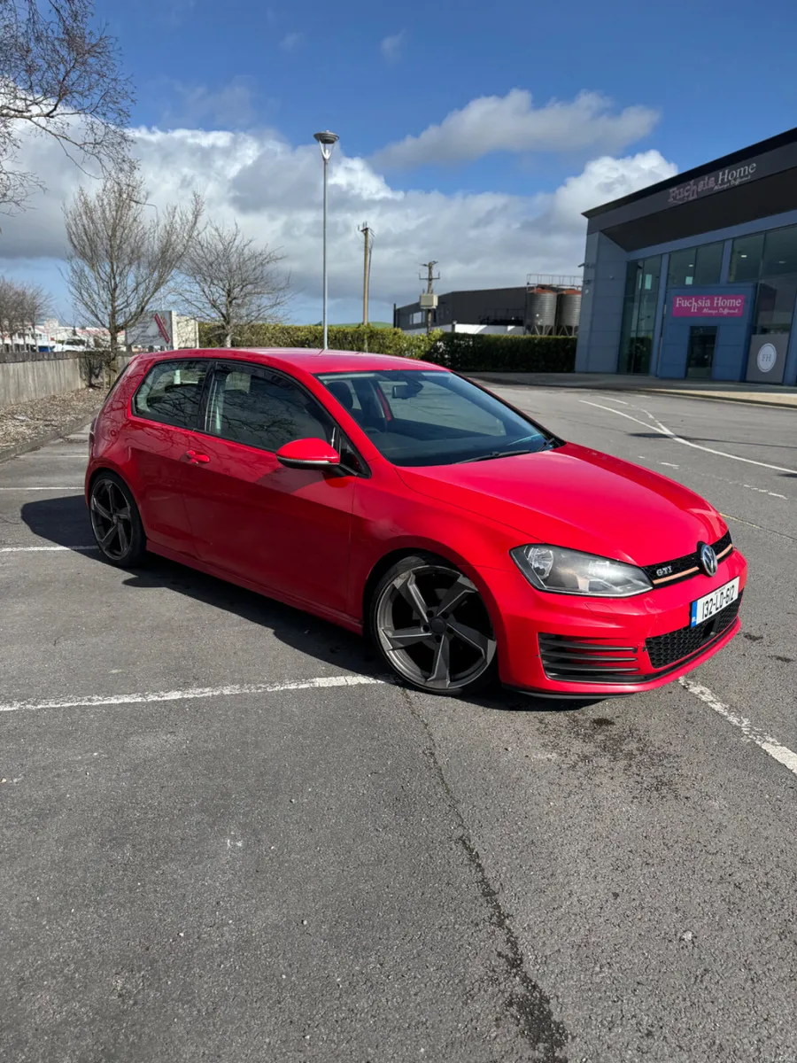 2013 Volkswagen Golf 1.6TDI (NEW NCT + TAX) - Image 3