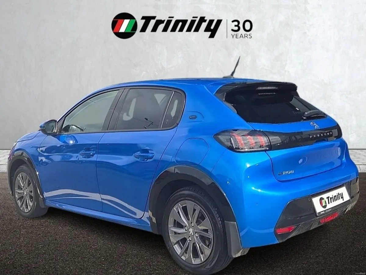 Peugeot 208 ** ELECTRIC 136BHP ** ALLURE ** TRINIT - Image 3
