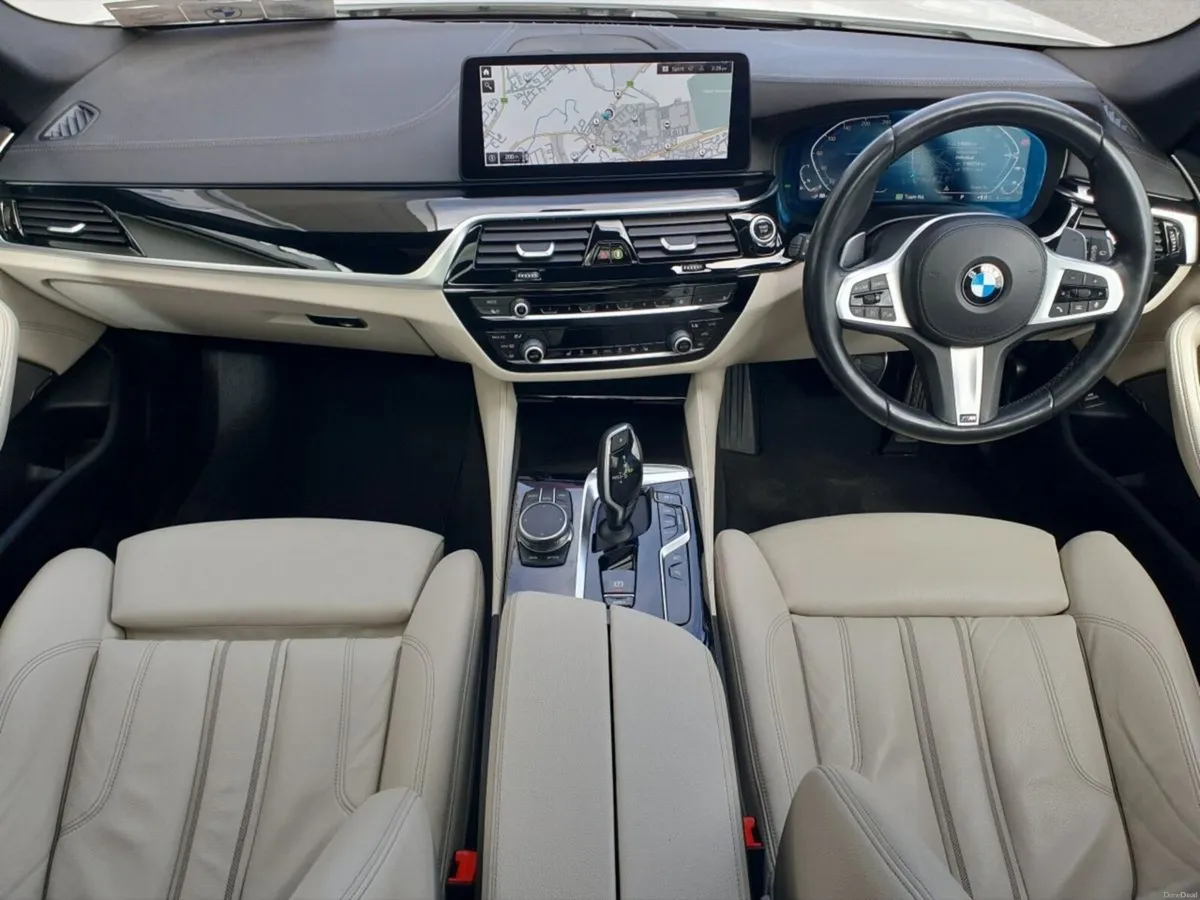 BMW 5-Series 530e xDrive M Sport - Image 4