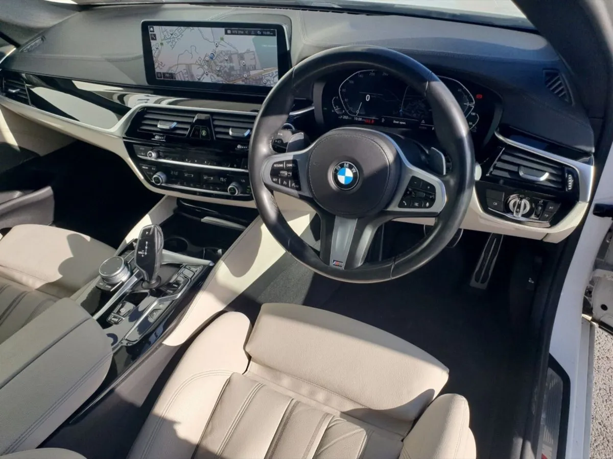 BMW 5-Series 530e xDrive M Sport - Image 6