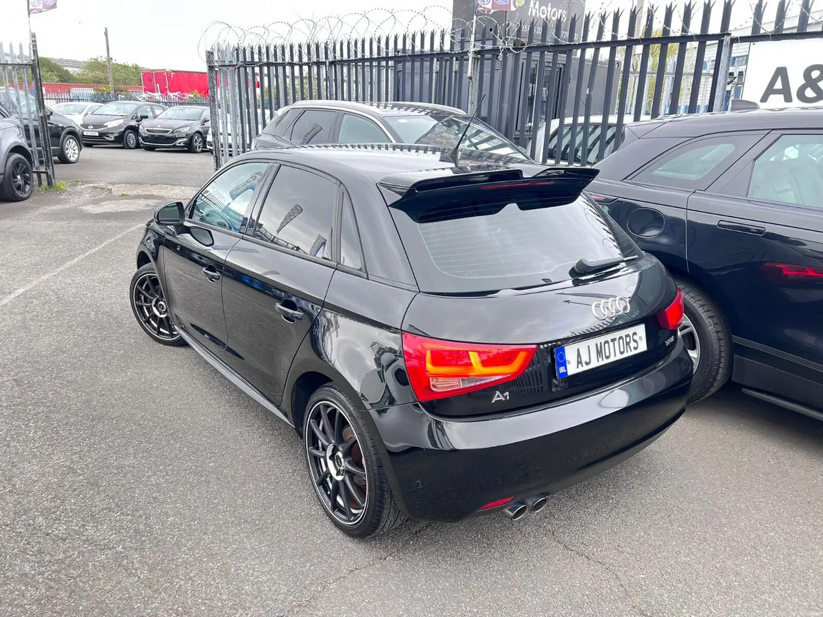14 AUDI A1 1.4 AUTOMATIC - Image 4