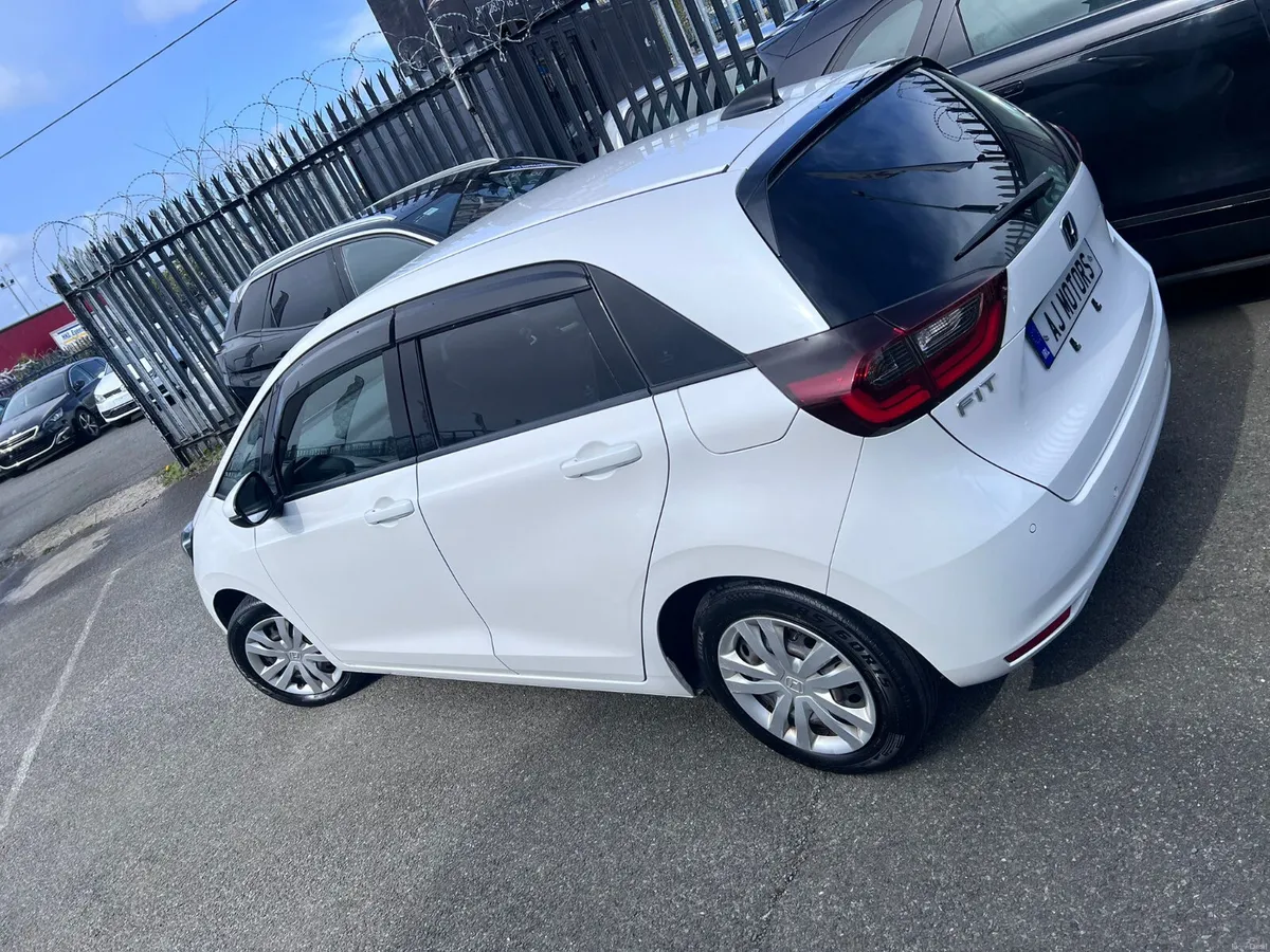 2020 HONDA FIT 1.5 HYBRID - Image 6