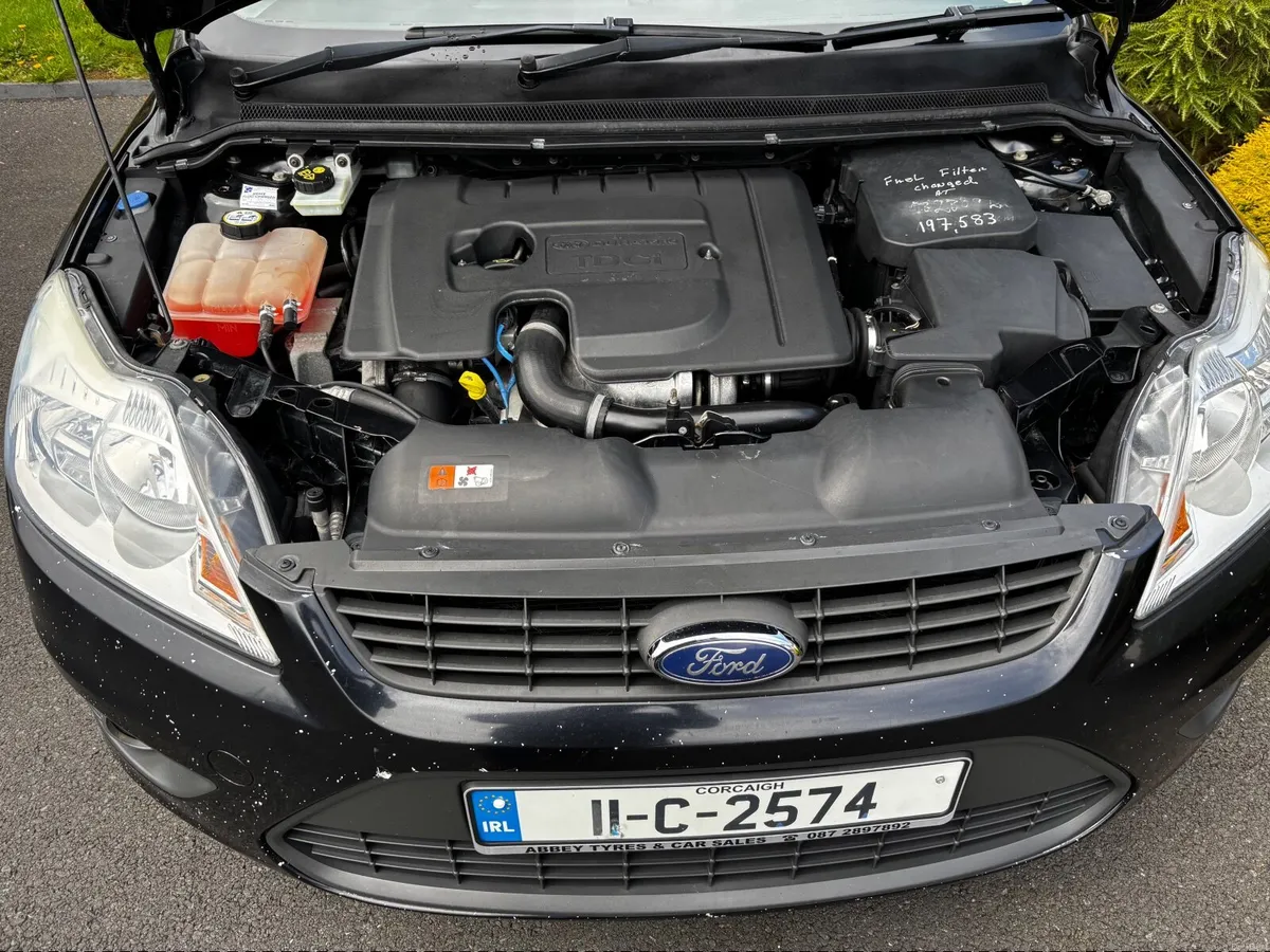 Ford Focus 2011 - Image 3