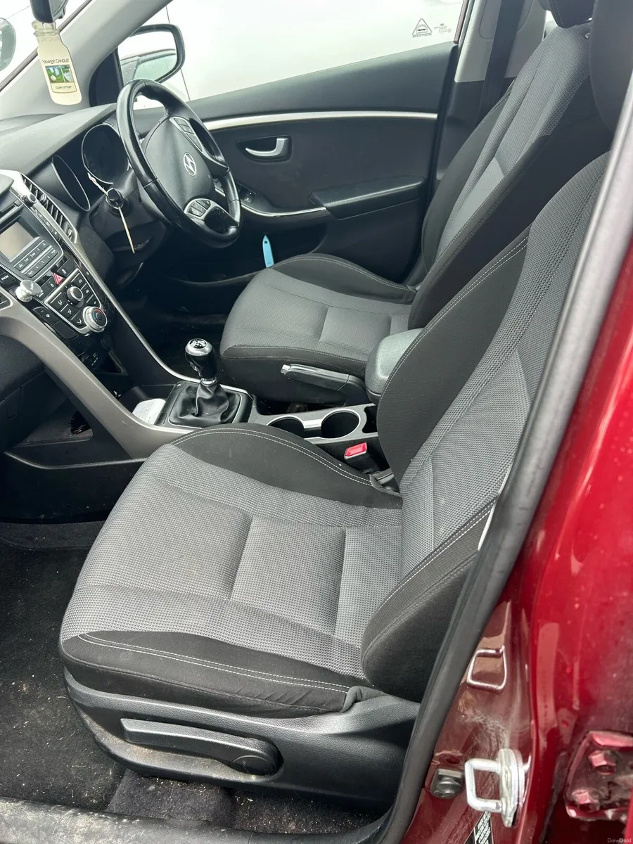 Hyundai i30 - Image 4