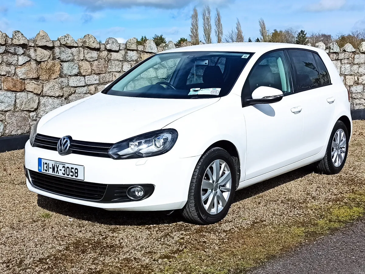 131 VW Golf 1.4 Petrol Highline Auto - Image 3
