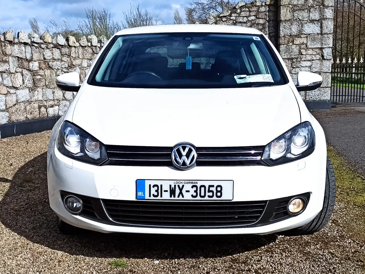 131 VW Golf 1.4 Petrol Highline Auto - Image 2