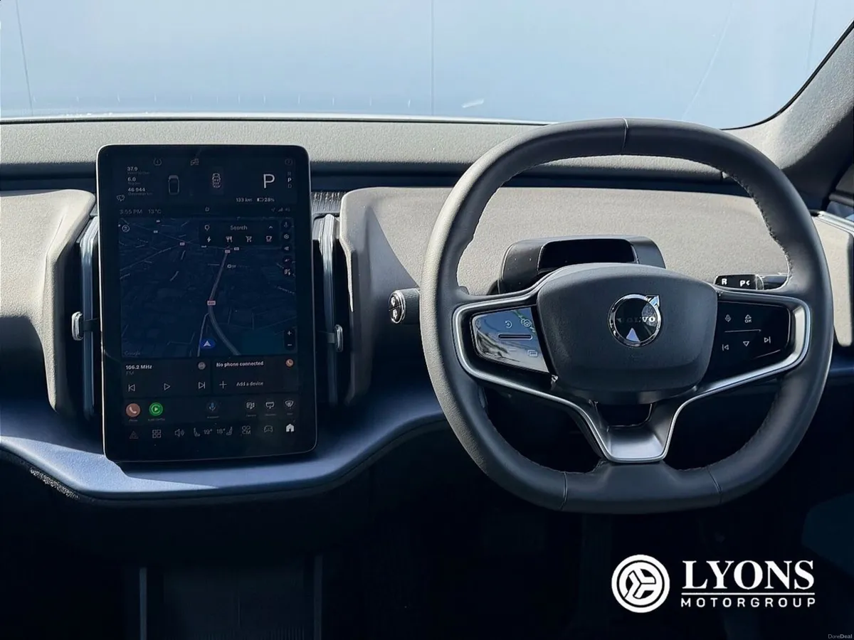 Volvo EX30 Single Motor Ex Range BEV 272hp Ultra - Image 4