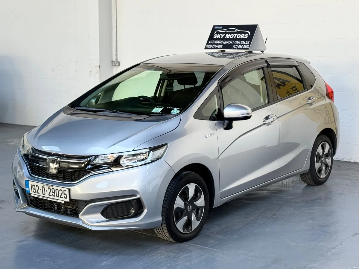 2019 Honda JAZZ/Fit 1.5 Hybrid Automatic - Image 3
