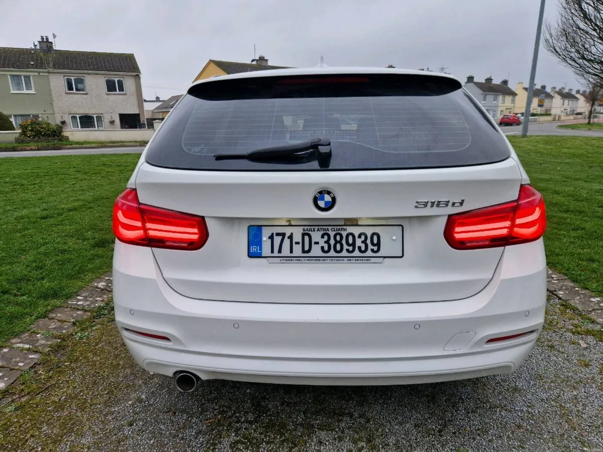 171 Bmw 320d Touring Se Sport Auto ** - Image 6