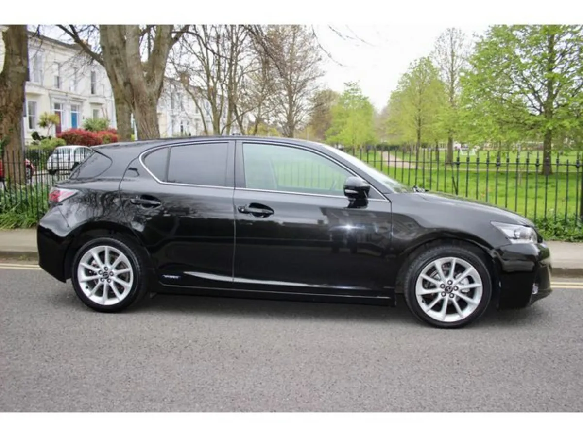 Lexus CT 200H Advance 5DR Auto, FSH, NCT, TAX - Image 3