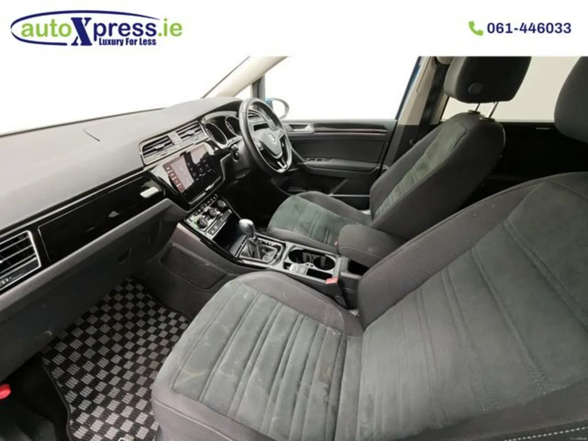 Volkswagen Touran 2.0 TDI HIGH LINE 7 Seater, Auto - Image 2