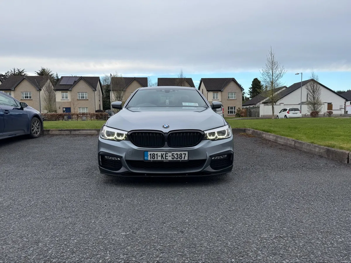 BMW 5-Series 2018 - Image 2