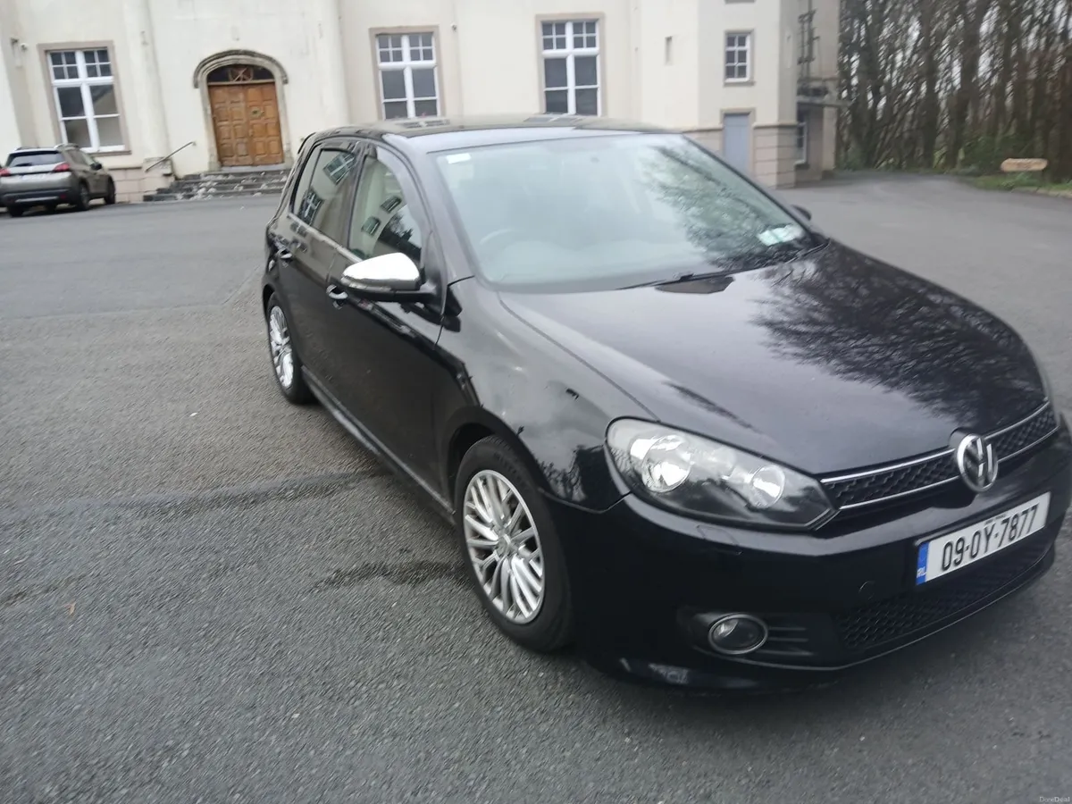 2009 Volkswagen Golf GT TSI - Image 2