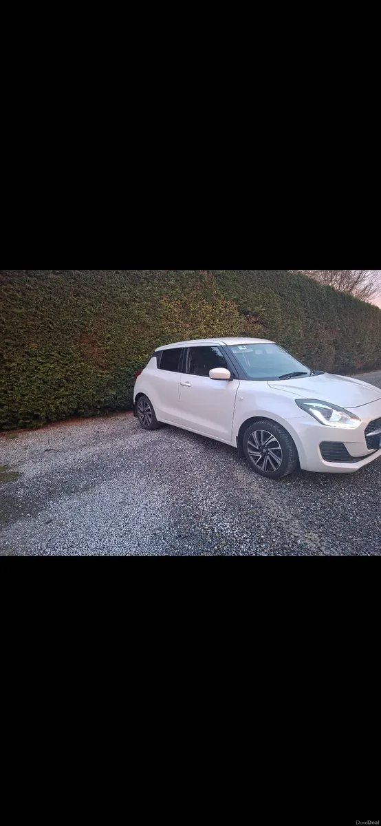 Suzuki Swift 1.2 Mild Hybrid 2022 - Image 2