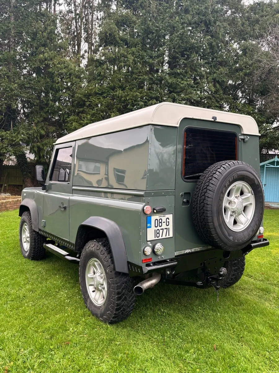 Landrover Defender Puma - Image 1