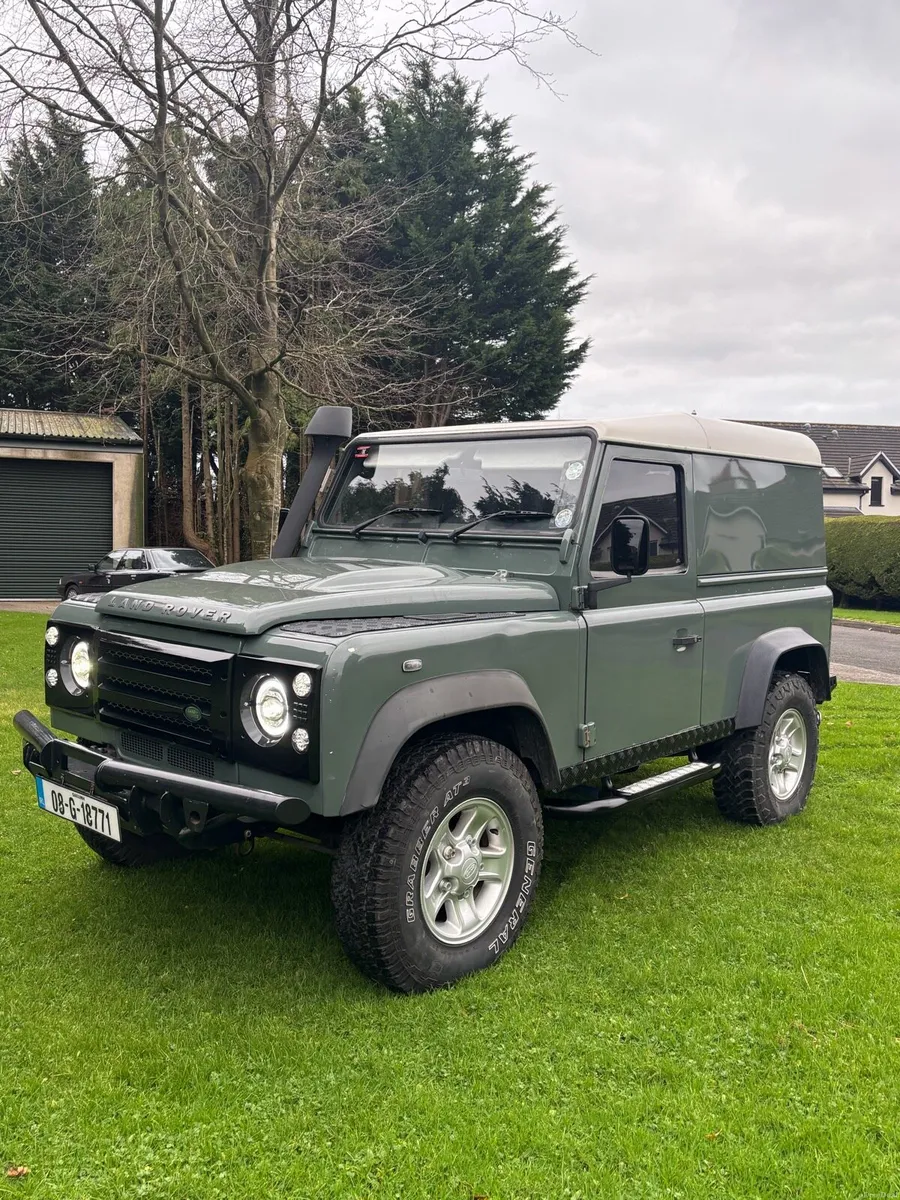 Landrover Defender Puma - Image 6