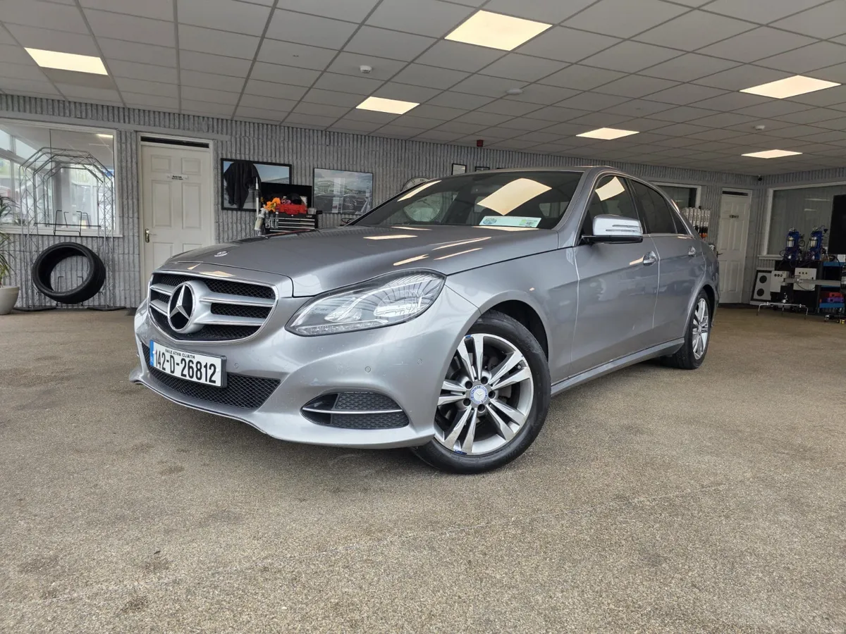 Mercedes-Benz E-Class 2.1 D Elegance Sport 2014 - Image 2