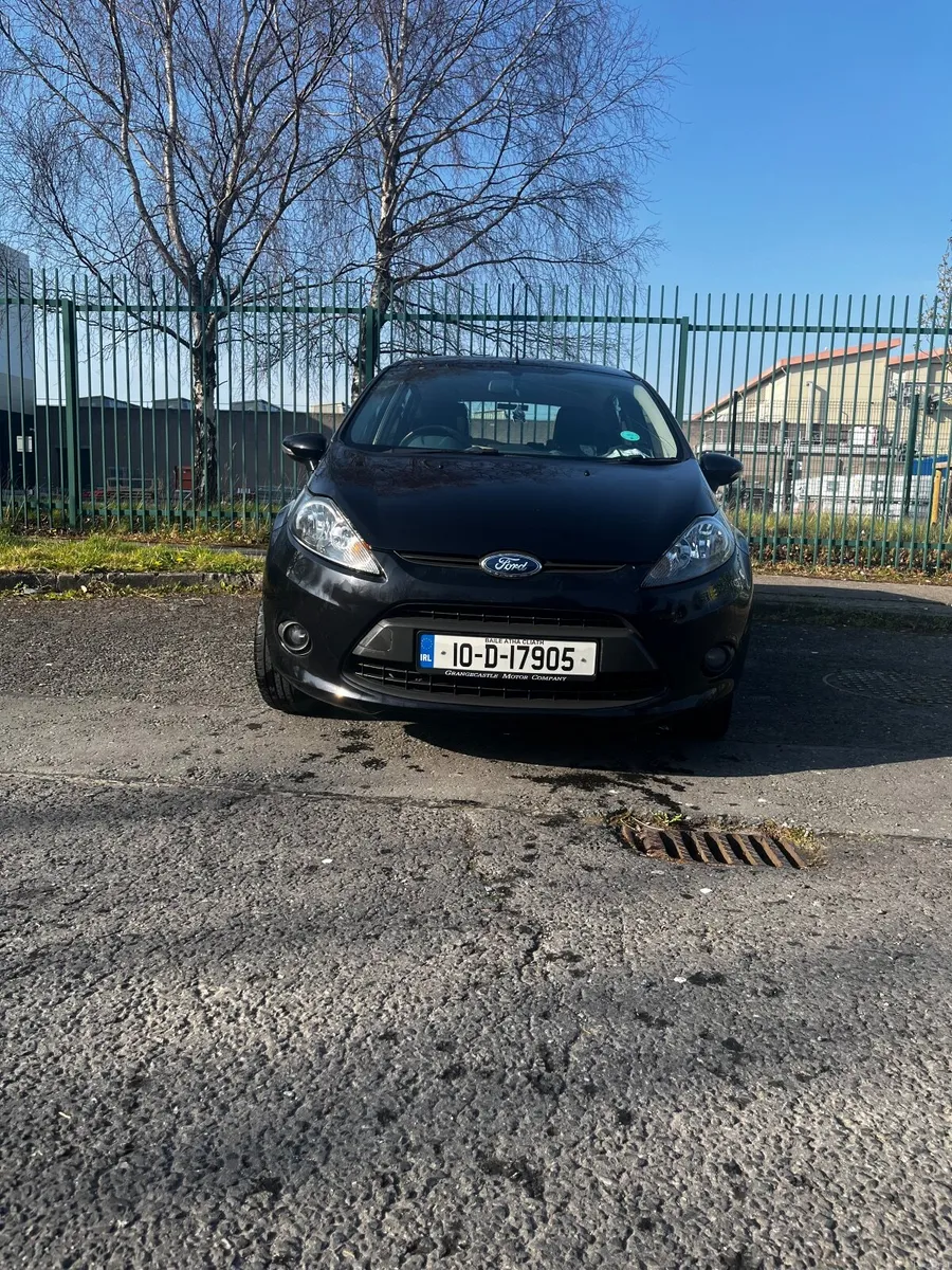Ford Fiesta 2010 - Image 3