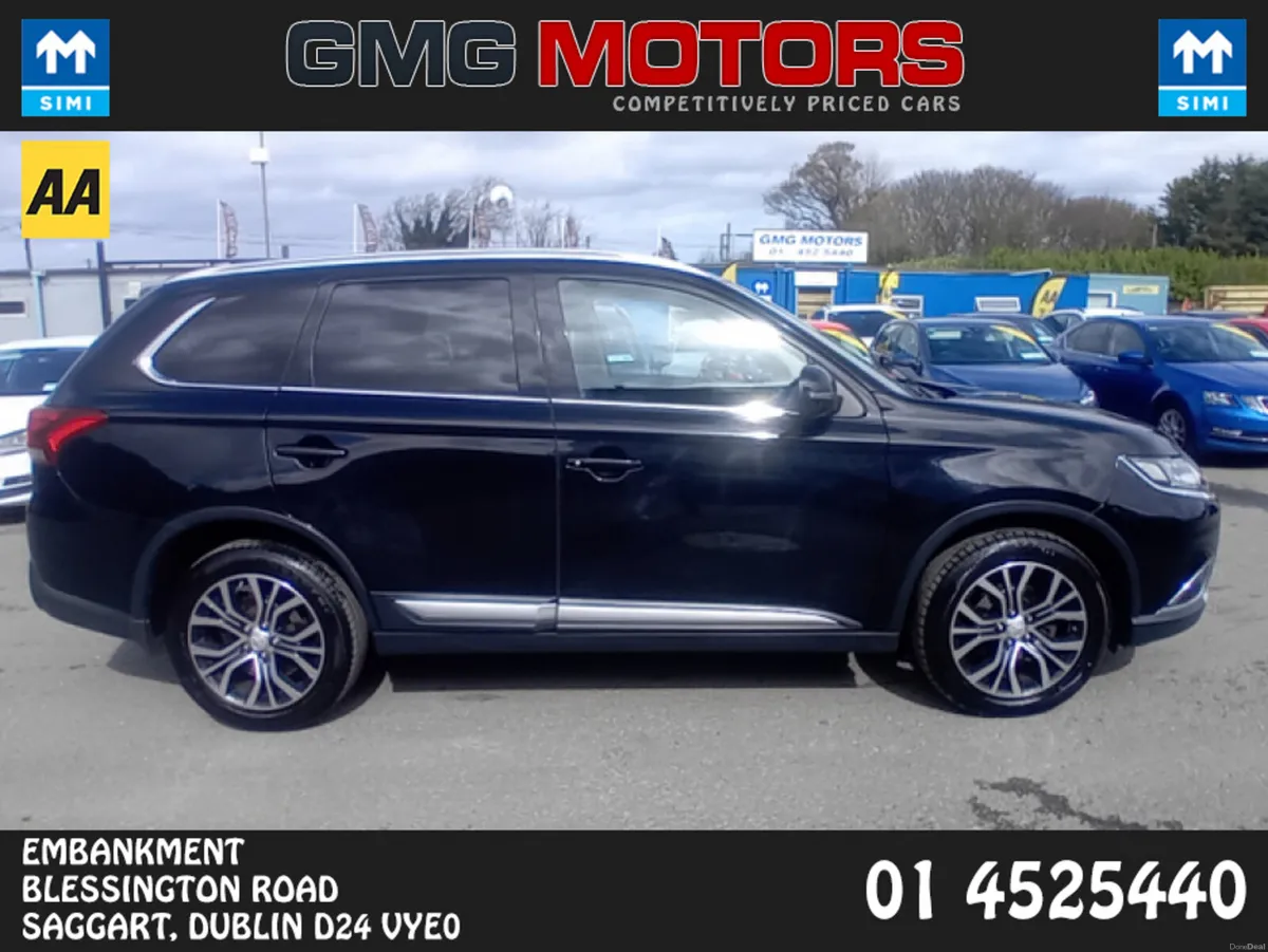 Mitsubishi Outlander **LEATHER**4WD**7 SEATS 6MT 4 - Image 4